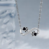 Collier Empreinte de Patte Infini avec Zirconia