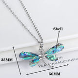 Collier Pendentif Papillon en Coquillage Naturel