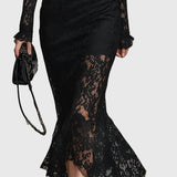Monica | Robe maxi élégante avec jupe évasée en dentelle