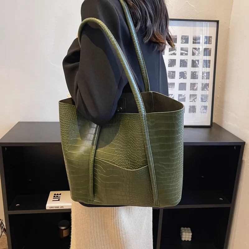Christina™ | Élégante Sac à bandoulière en cuir végan