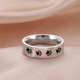 Bague en Acier Inoxydable avec Empreinte de Patte Artisanale