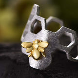 Bague en nid d'abeille ajustable plaquée or 18K