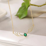Collier en Bois de Cerf avec Charme Cœur Délicat