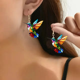 Boucles d'oreilles suspendues en acrylique avec colibri – Design d'oiseau 2D éclatant