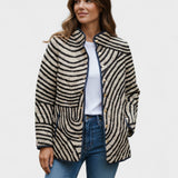 Ortrud™ | Veste matelassée à rayures